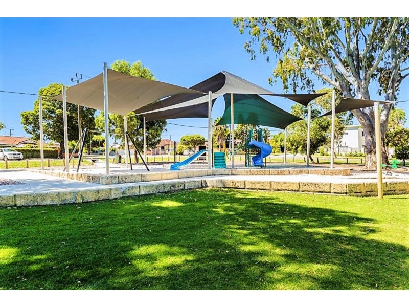 2/30 Carcoola Street, Nollamara WA 6061