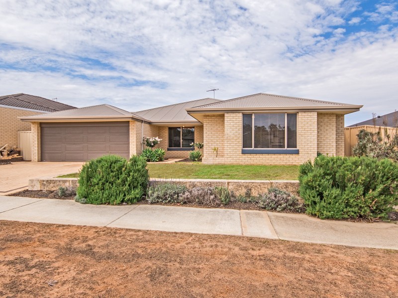 90 Price Parkway, Bertram WA 6167
