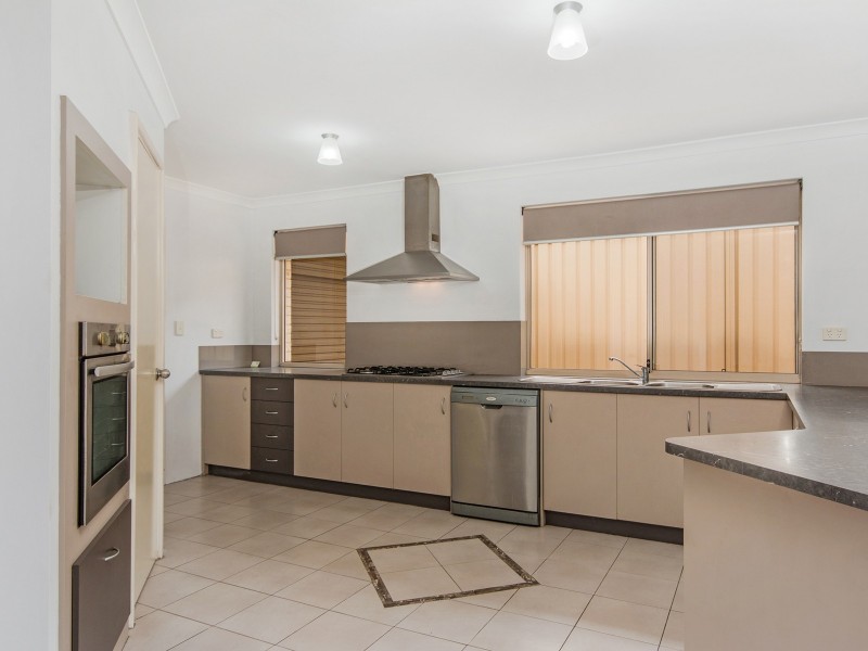 90 Price Parkway, Bertram WA 6167