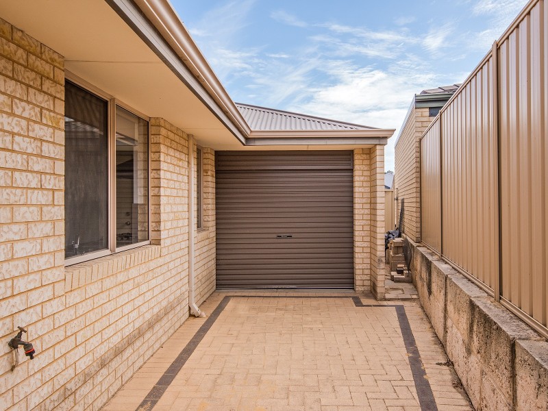 90 Price Parkway, Bertram WA 6167