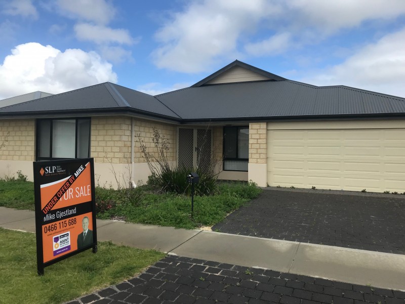 31 Montane Turn, Banksia Grove WA 6031