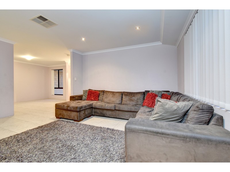 31 Montane Turn, Banksia Grove WA 6031