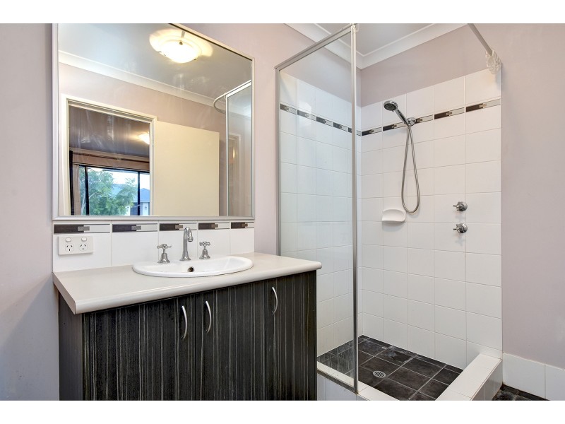 31 Montane Turn, Banksia Grove WA 6031