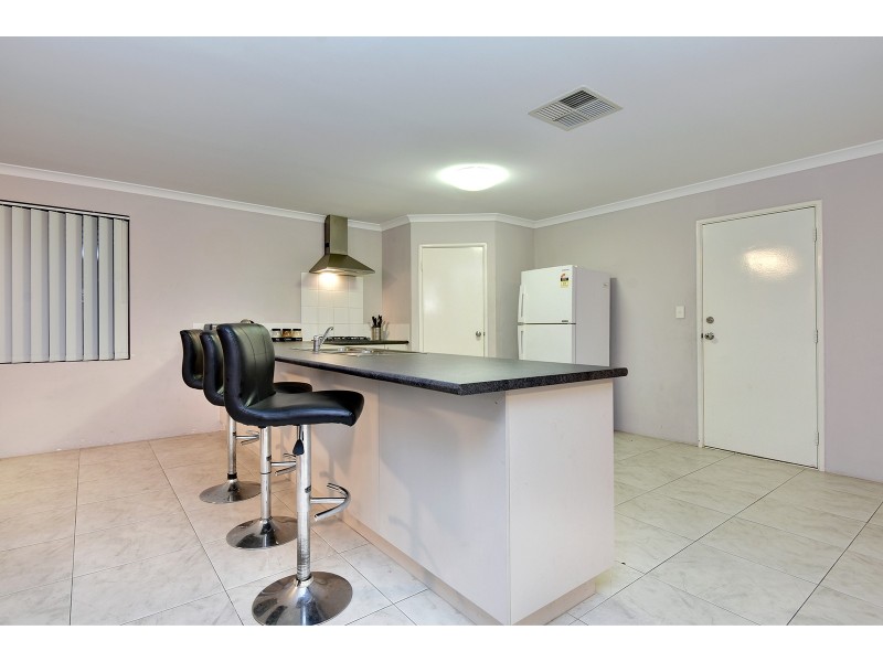 31 Montane Turn, Banksia Grove WA 6031