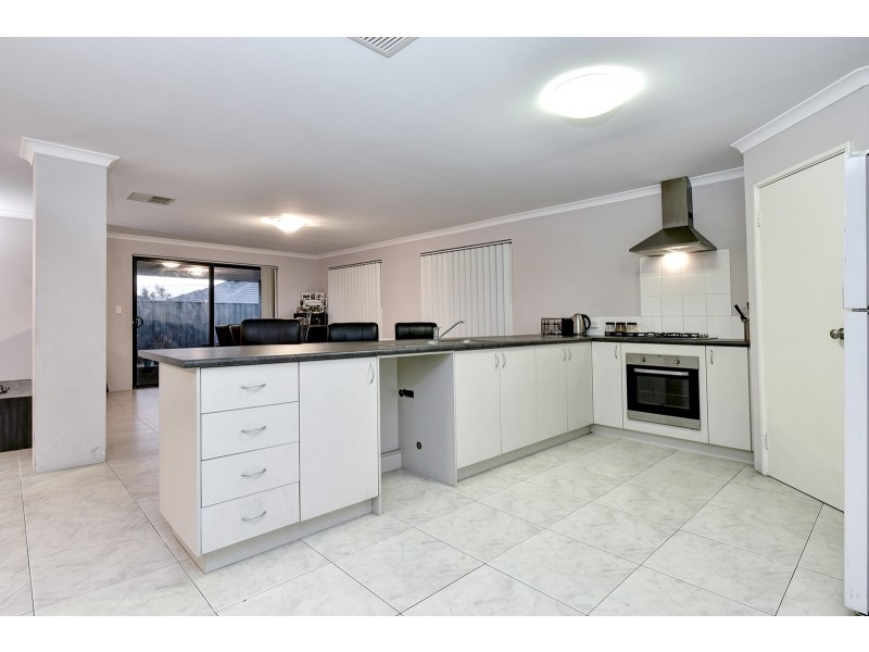 31 Montane Turn, Banksia Grove WA 6031