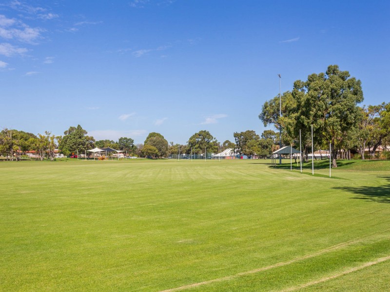 1 Avocet Place, Yangebup WA 6164