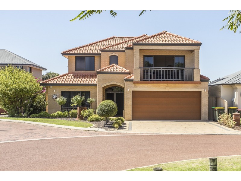 31 Cherrytree Gardens, Stirling WA 6021