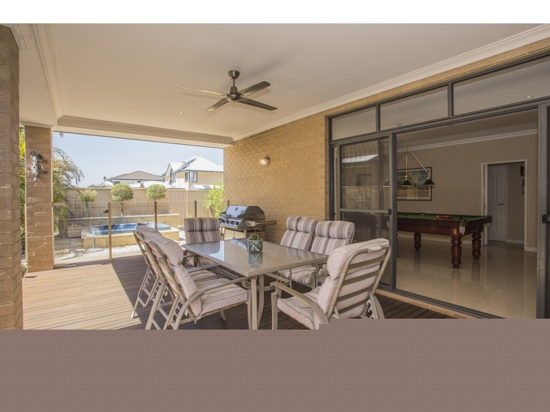 31 Cherrytree Gardens, Stirling WA 6021