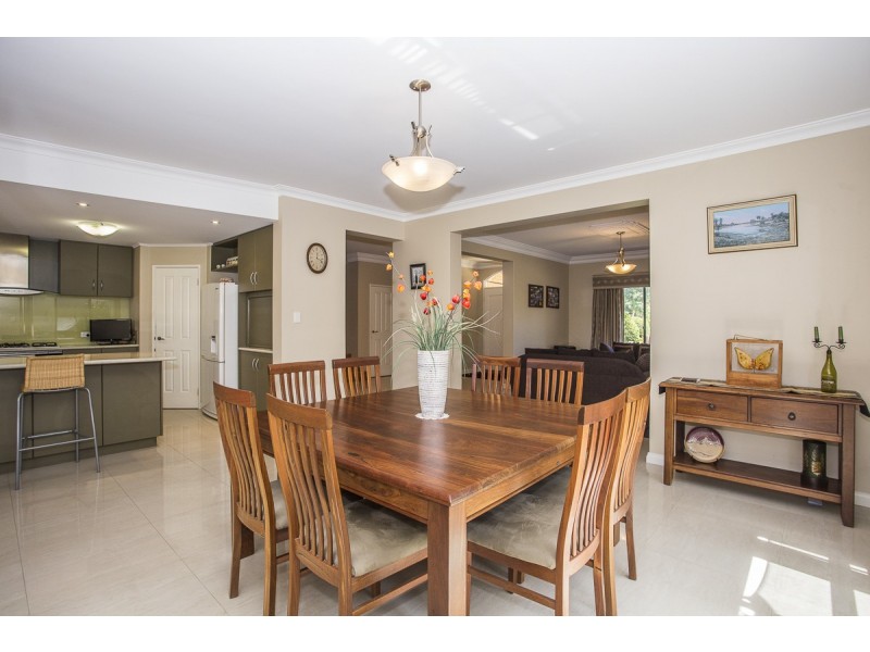 31 Cherrytree Gardens, Stirling WA 6021