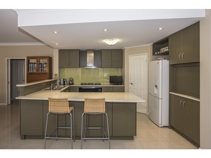 31 Cherrytree Gardens, Stirling WA 6021