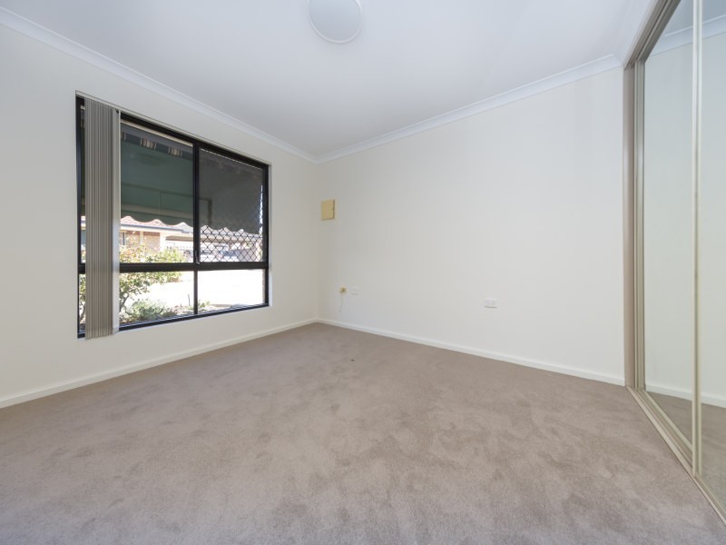 15/2 Keals Close, Bentley WA 6102