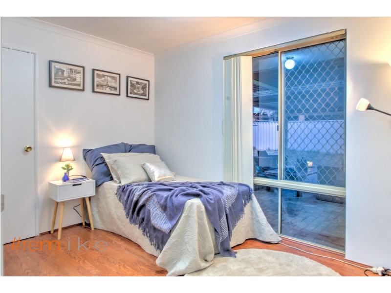 3 Redwood Court, Alexander Heights WA 6064