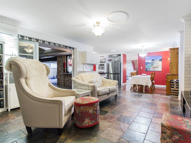 21 Bentley Street, Singleton WA 6175