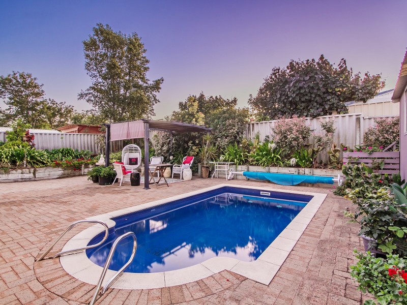 21 Bentley Street, Singleton WA 6175