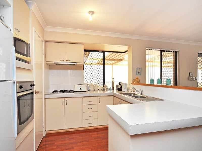 8 Haskell Gardens, Clarkson WA 6030