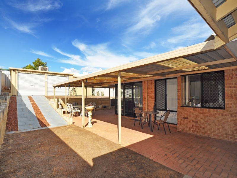 8 Haskell Gardens, Clarkson WA 6030