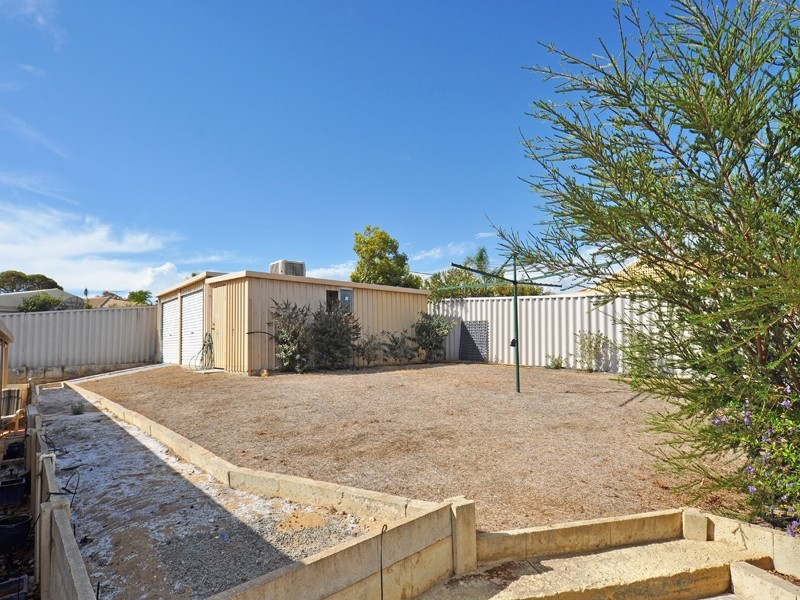 8 Haskell Gardens, Clarkson WA 6030