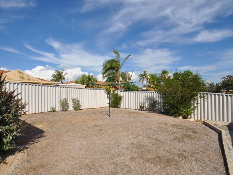 8 Haskell Gardens, Clarkson WA 6030
