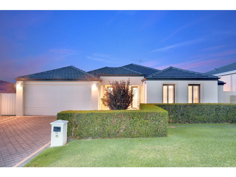 51 Kirkstall Drive, Hocking WA 6065