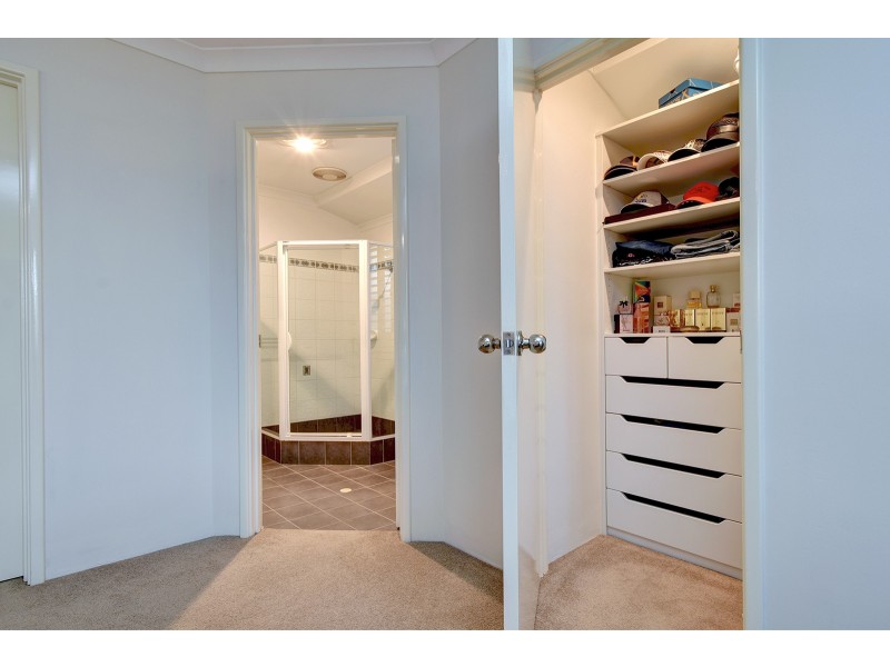 51 Kirkstall Drive, Hocking WA 6065