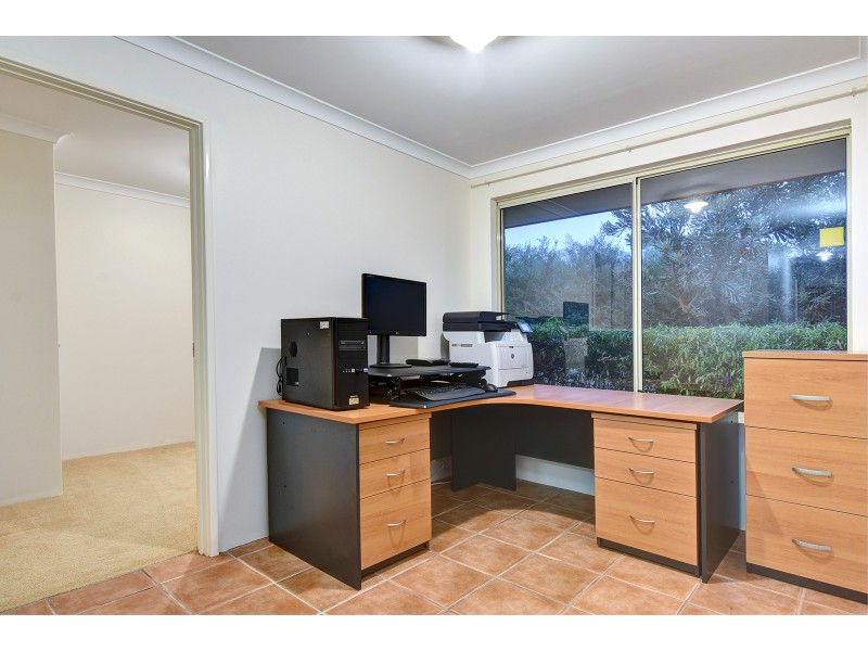 17 Innesvale Way, Carramar WA 6031