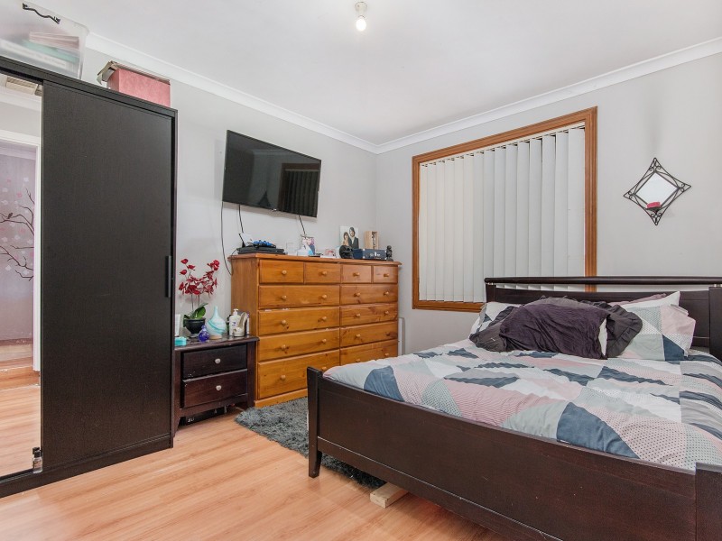 26 Roscrea Court, Orelia WA 6167