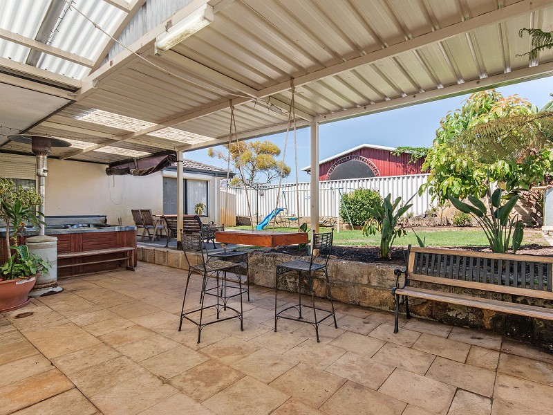 26 Roscrea Court, Orelia WA 6167