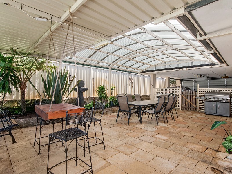 26 Roscrea Court, Orelia WA 6167