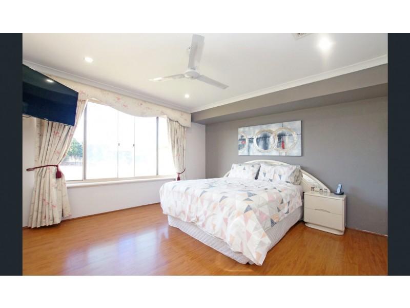 88 Pelican Parade, Ballajura WA 6066