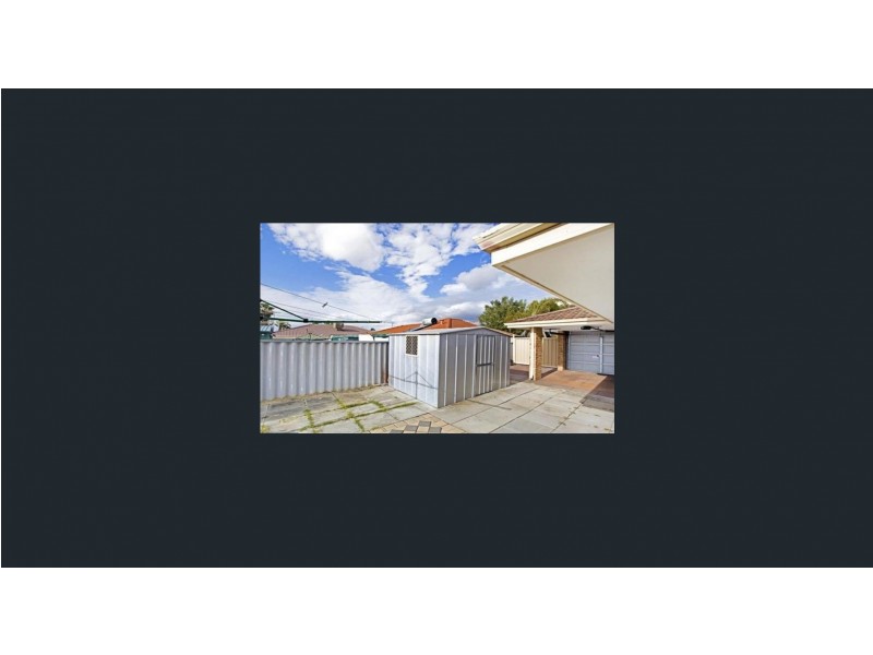 33 Benelli Place, Alexander Heights WA 6064