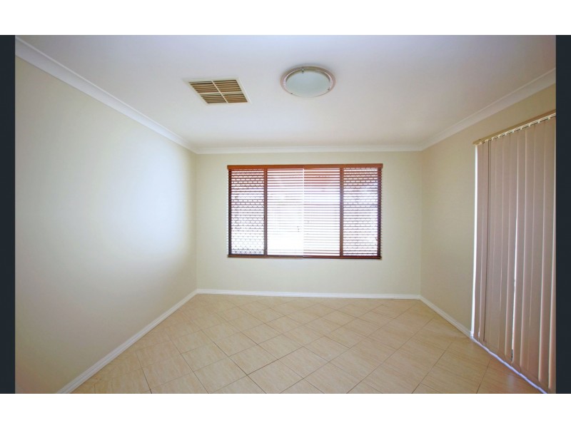 68 Hamelin Drive, Ballajura WA 6066