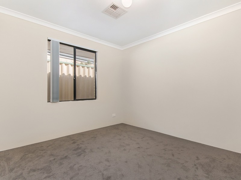 10 Warrior Pass, Bertram WA 6167