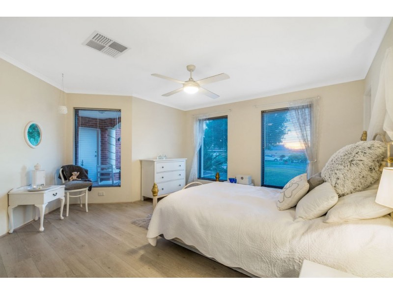 41 Merrang Circuit, Carramar WA 6031