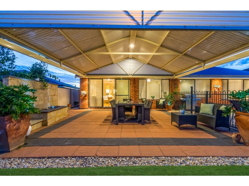 41 Merrang Circuit, Carramar WA 6031