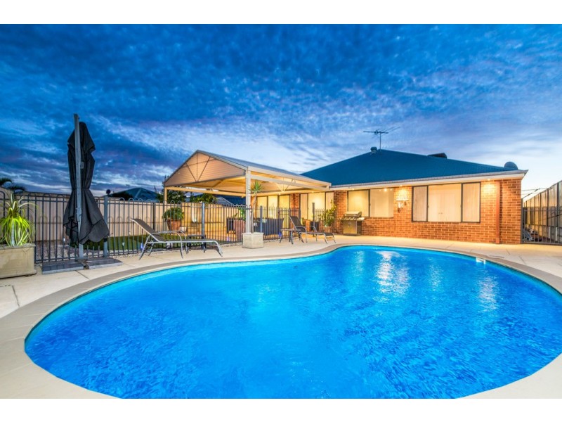 41 Merrang Circuit, Carramar WA 6031