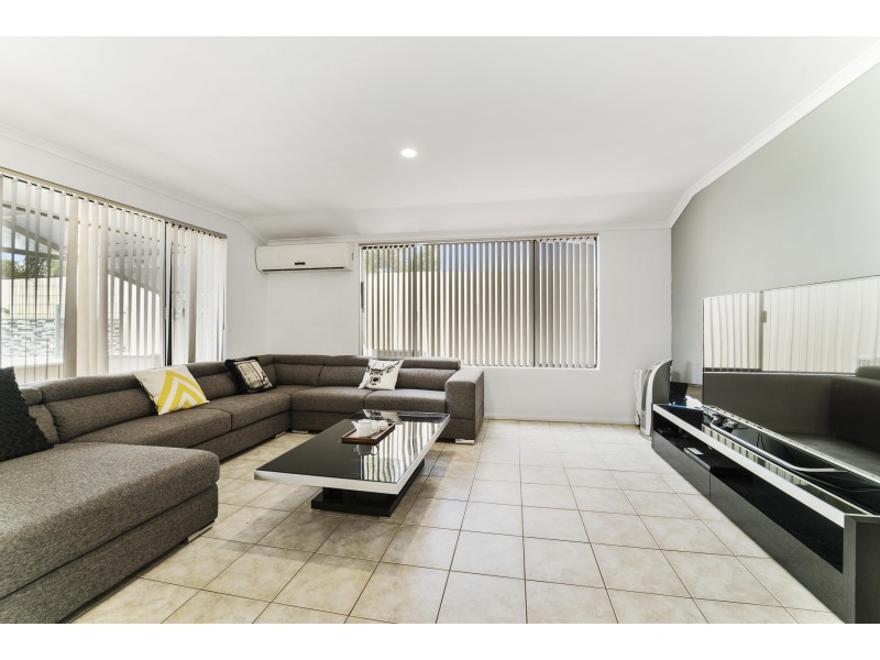 34 Salmar Way, Westminster WA 6061