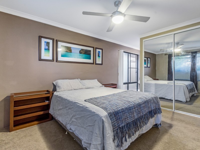 7 Carisbrooke Loop, Hocking WA 6065