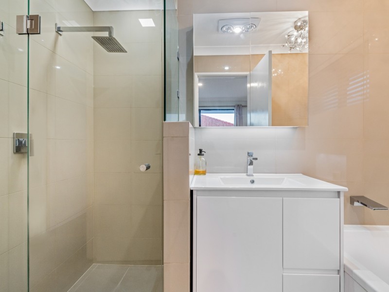 7 Carisbrooke Loop, Hocking WA 6065