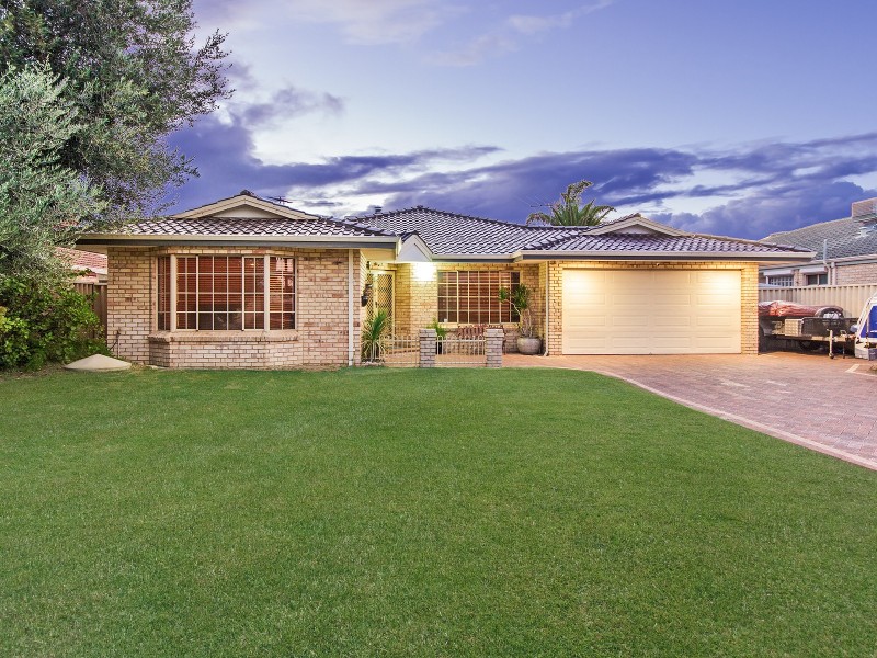 23 Mirror Cove, Waikiki WA 6169