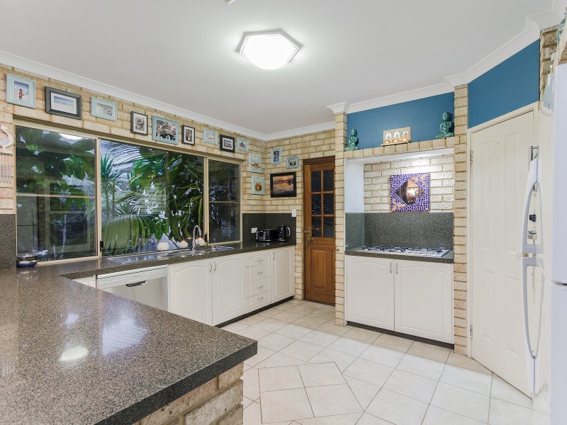 23 Mirror Cove, Waikiki WA 6169