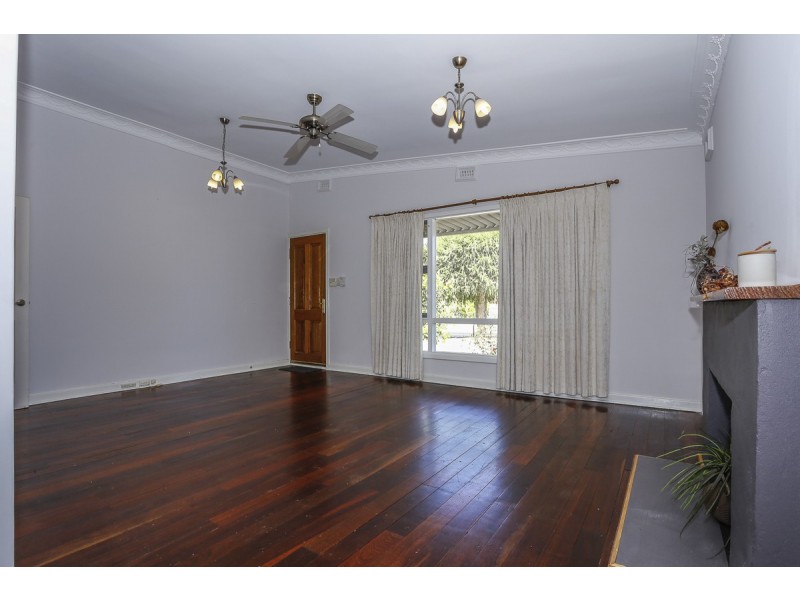 7 Ashby Terrace, Viveash WA 6056