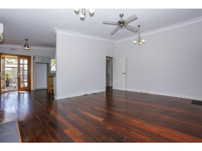 7 Ashby Terrace, Viveash WA 6056