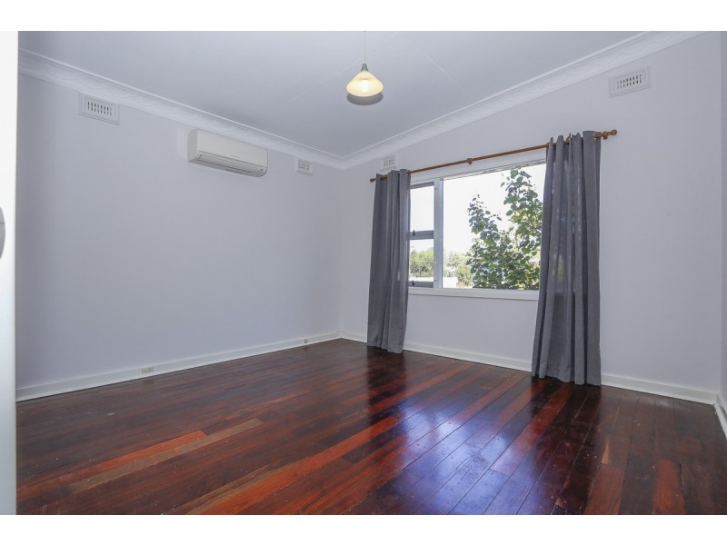 7 Ashby Terrace, Viveash WA 6056