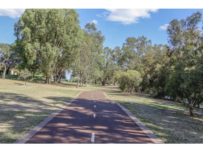 7 Ashby Terrace, Viveash WA 6056