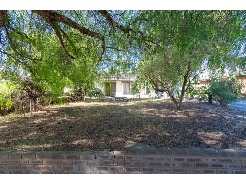 26 Winship Avenue, Wanneroo WA 6065