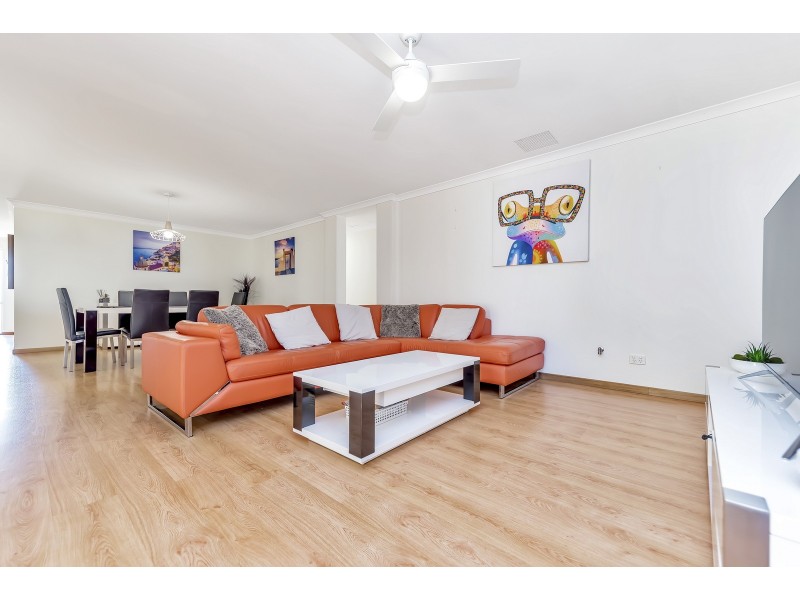 11 Hayes Court, Ravenswood WA 6208