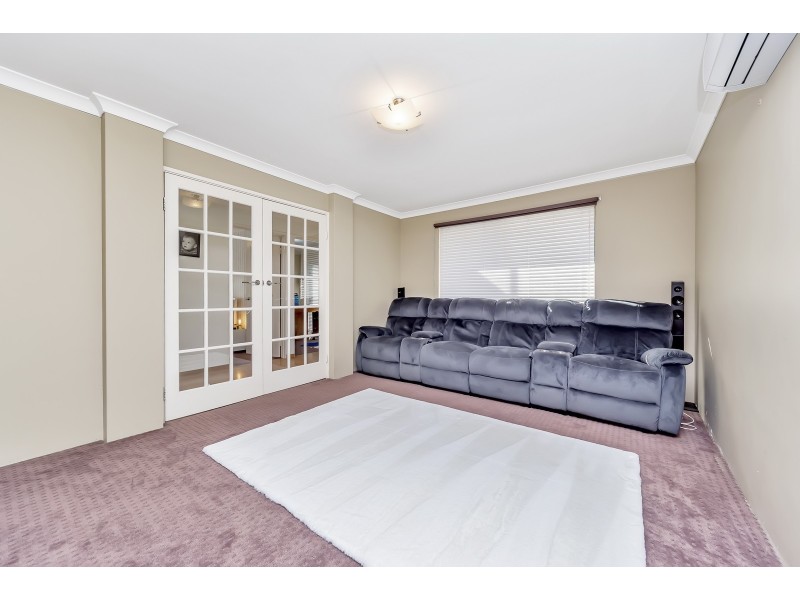 11 Hayes Court, Ravenswood WA 6208