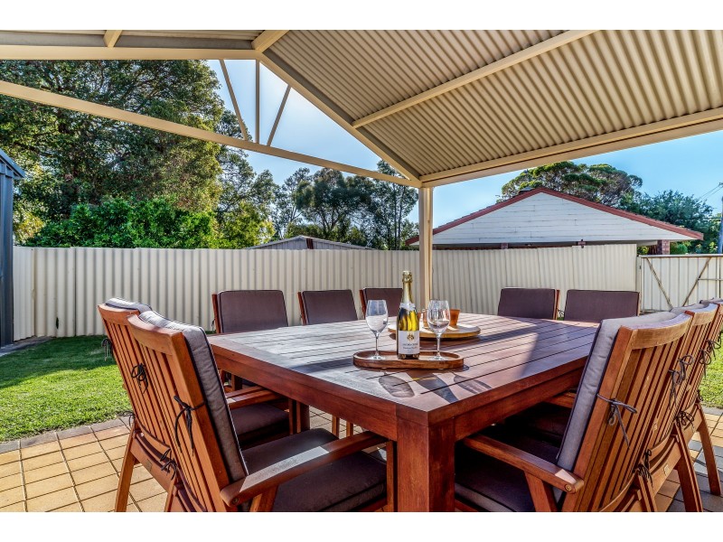 11 Hayes Court, Ravenswood WA 6208