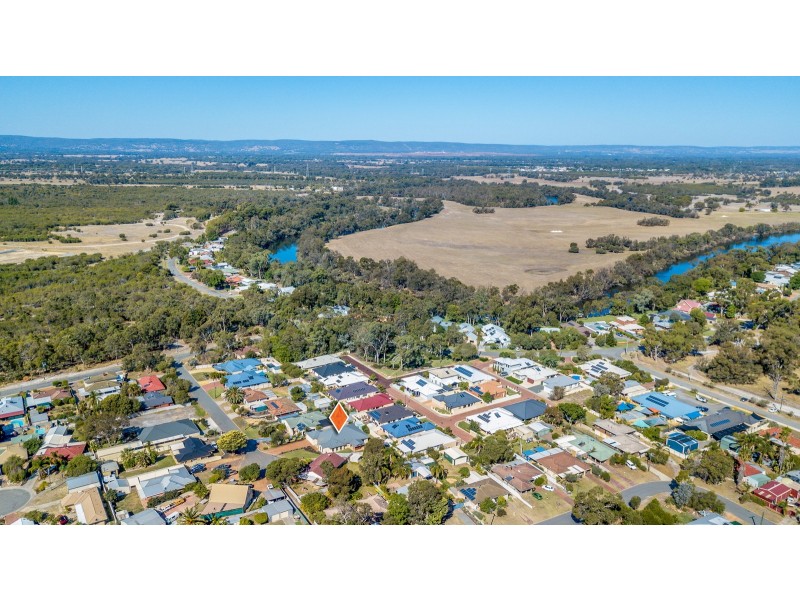 11 Hayes Court, Ravenswood WA 6208