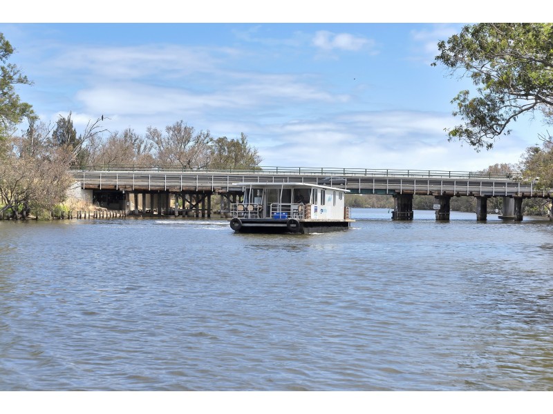 11 Hayes Court, Ravenswood WA 6208